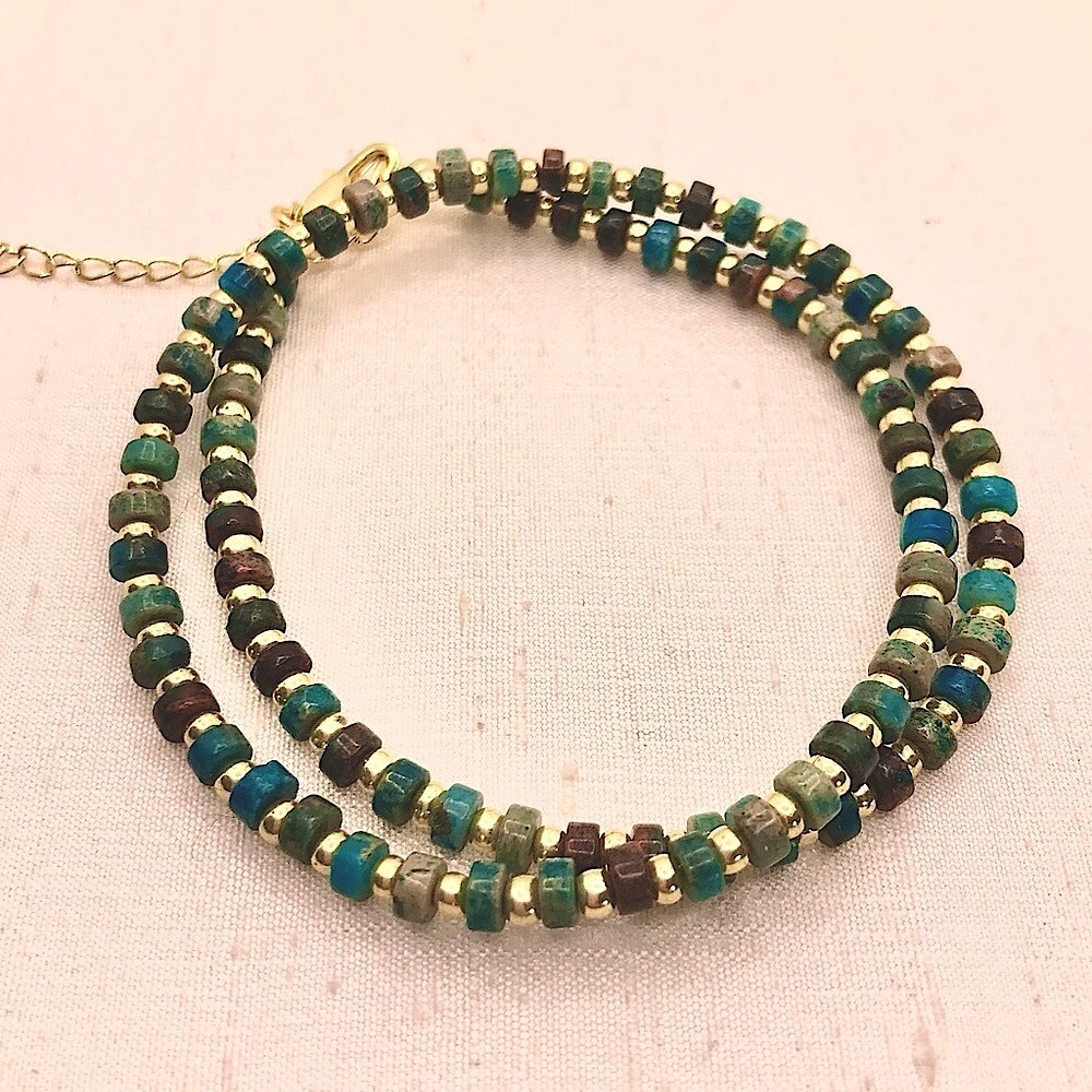 ✨Apatite and Gold Necklace✨